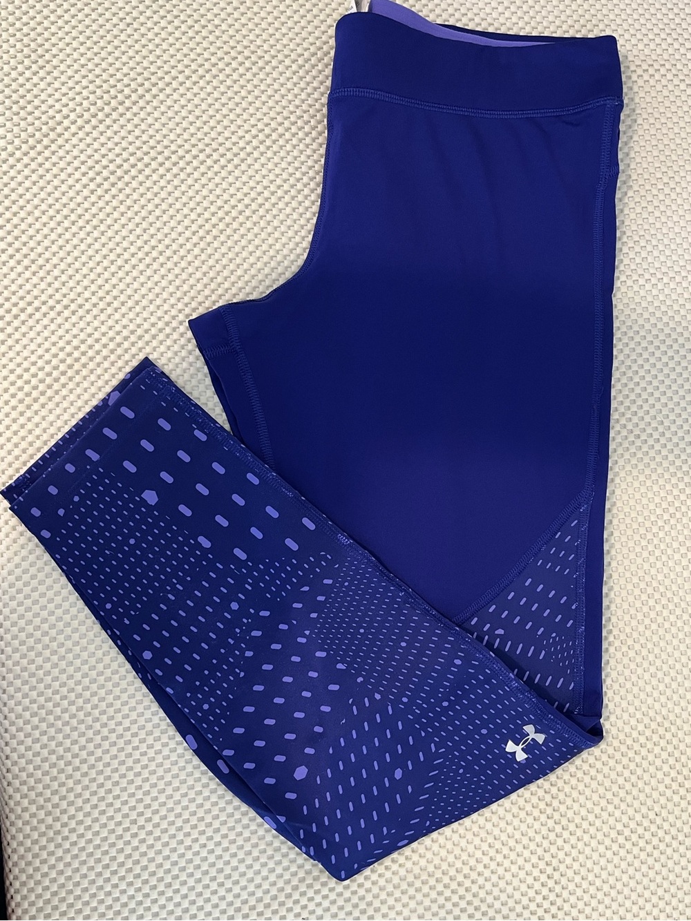 Athletic leggings
